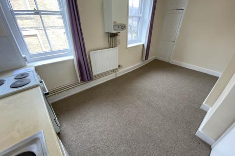 1 bedroom flat to rent, East Street, Warminster, Wiltshire