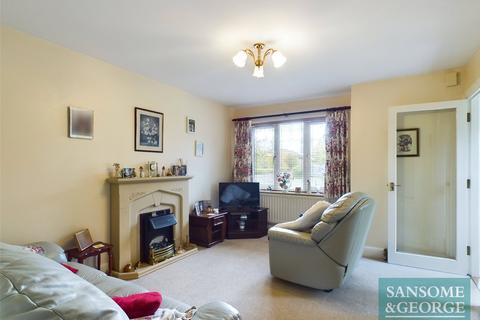 3 bedroom semi-detached house for sale, Searing Way, Tadley, Basingstoke and Deane, RG26