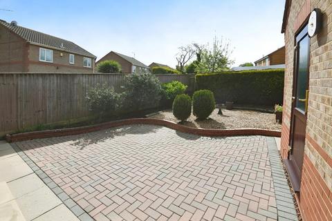 13 Hagbech Hall Close, Emneth, Wisbech, PE14 8EB