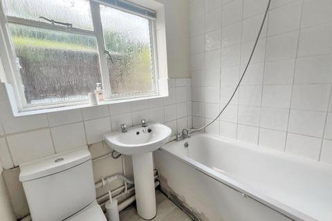 9 Swallowdale, South Croydon, CR2 8SG