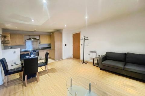 2 bedroom flat to rent, XQ7 Building, Taylorson Street South, Salford, M5