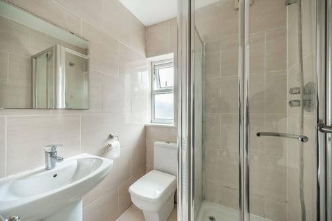 Flat 3, 80 Welldon Crescent, Harrow, HA1 1QQ