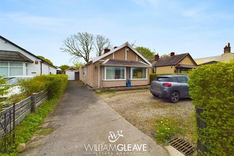 2 bedroom detached bungalow for sale, Penyffordd, Chester CH4