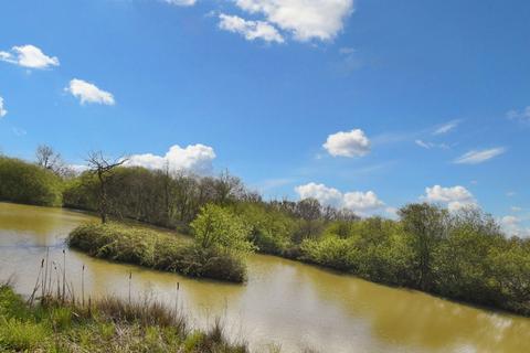 1 bedroom semi-detached bungalow for sale, Lake View Rise, Highampton, Beaworthy