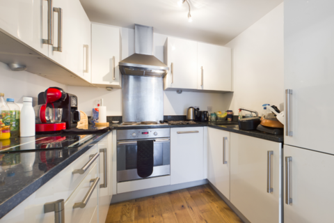 2 bedroom flat to rent, Aulay House, 122 Spa Road, London, SE16