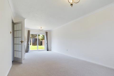 3 bedroom semi-detached house for sale, Sorrell Court, Christchurch, Dorset, BH23