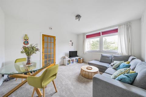 1 bedroom apartment for sale, Priory Road, South Hampstead, NW6