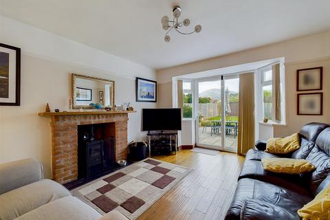 4 bedroom detached house for sale, Lower Howsell Road, Malvern