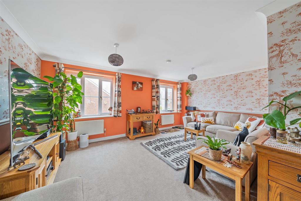 Village Drive, Gorseinon, Swansea 3 bed townhouse for sale £230,000