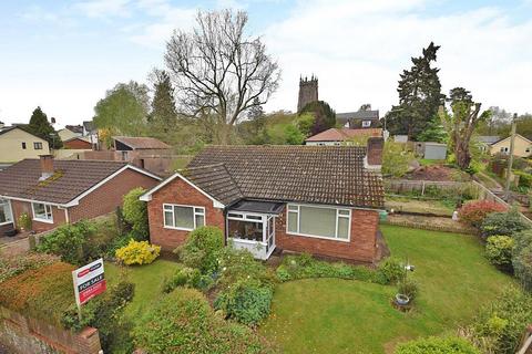 2 bedroom detached bungalow for sale, Walters Orchard, Cullompton