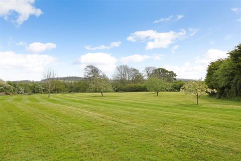 4 bedroom detached house for sale, Standish Lane, Moreton Valence, Gloucester