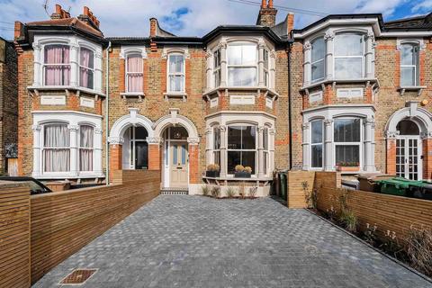 5 bedroom terraced house for sale, Chelmsford Road, Leytonstone E11