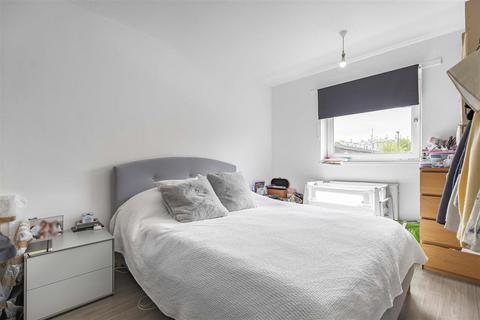 3 bedroom maisonette for sale, Arabella Drive, Putney, SW15