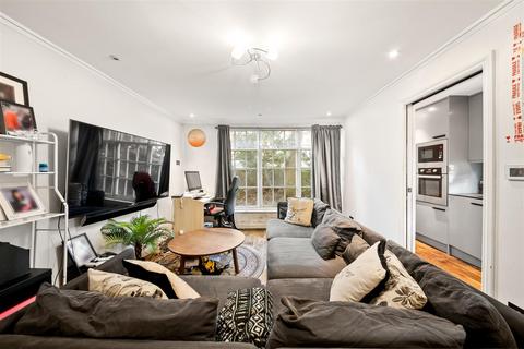 3 bedroom flat for sale, Mornington Avenue, London W14
