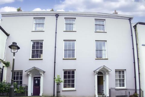 10 bedroom townhouse for sale, St. Marys Street, Carmarthen