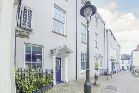 10 bedroom townhouse for sale, St. Marys Street, Carmarthen