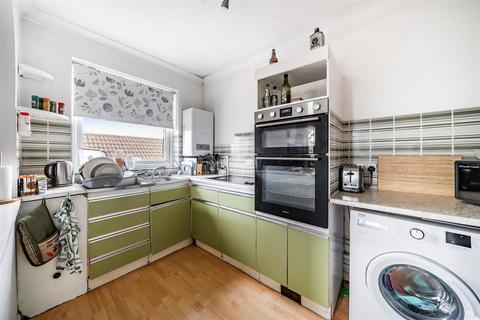 1 bedroom apartment for sale, Bond Road, Surbiton