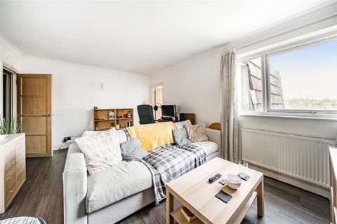 1 bedroom apartment for sale, Bond Road, Surbiton