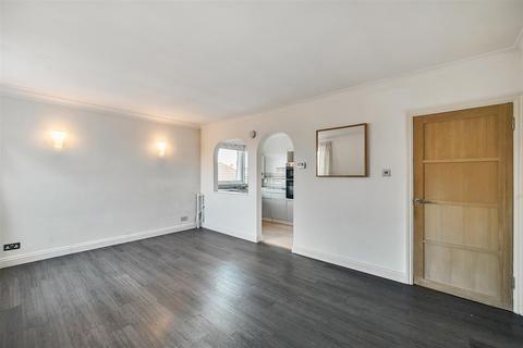 1 bedroom apartment for sale, Bond Road, Surbiton