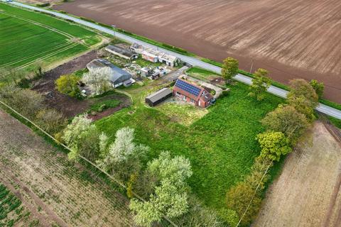 Little England Hills Farm Hull Road, Rimswell, Withernsea, HU19 2DD