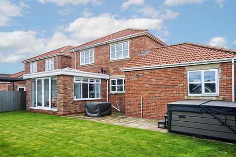 3 bedroom detached house for sale, Auction Close, Burstwick, Hull