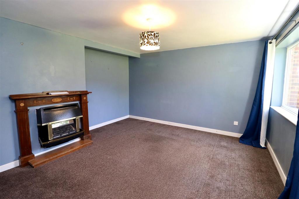 Beacon View, HolmeOnSpaldingMoor... 3 bed terraced house for sale