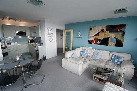 2 bedroom flat for sale, Lifeboat Quay, Poole