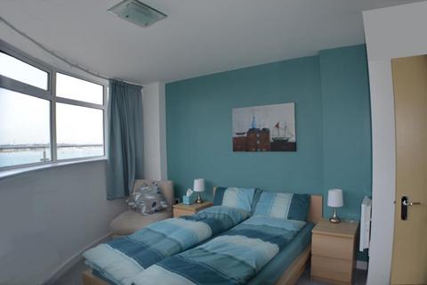 2 bedroom flat for sale, Lifeboat Quay, Poole