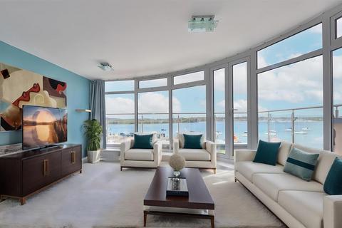 2 bedroom flat for sale, Lifeboat Quay, Poole