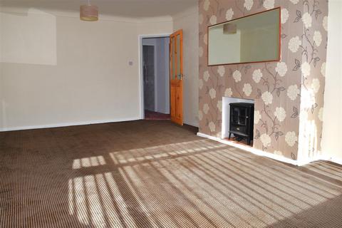 3 bedroom semi-detached house for sale, Meadow Park Drive, Stanningley, Pudsey