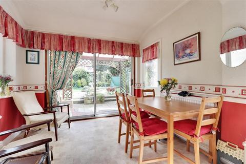 21 Corby Park, North Ferriby, HU14 3AX