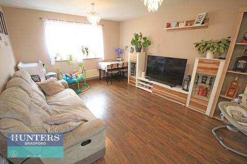 2 bedroom apartment for sale, Alred Court Bierley, Bradford, West Yorkshire, BD4 6AQ