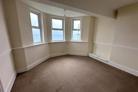 2 bedroom flat to rent, West Hill Road, St. Leonards-On-Sea