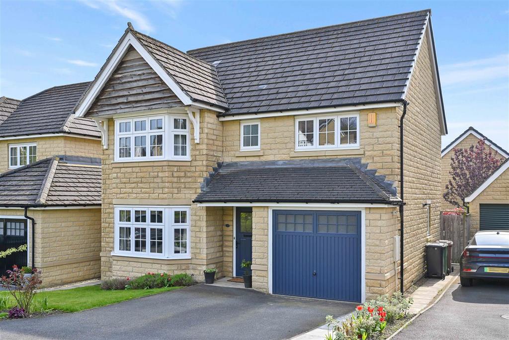 Branwell Avenue, Guiseley, Leeds 4 bed detached house for sale £575,000