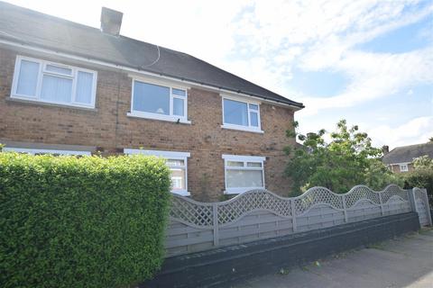 2 bedroom flat for sale, Richmond Road, Cleethorpes DN35