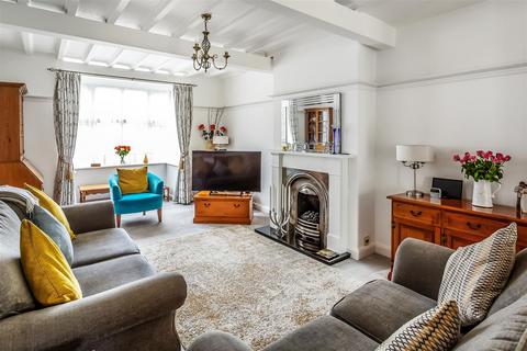 23 Wrayfield Road, Cheam, Sutton, SM3 9TJ