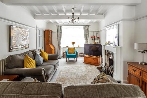 23 Wrayfield Road, Cheam, Sutton, SM3 9TJ