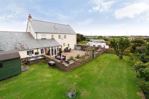 6 bedroom detached house for sale, North Cornwall