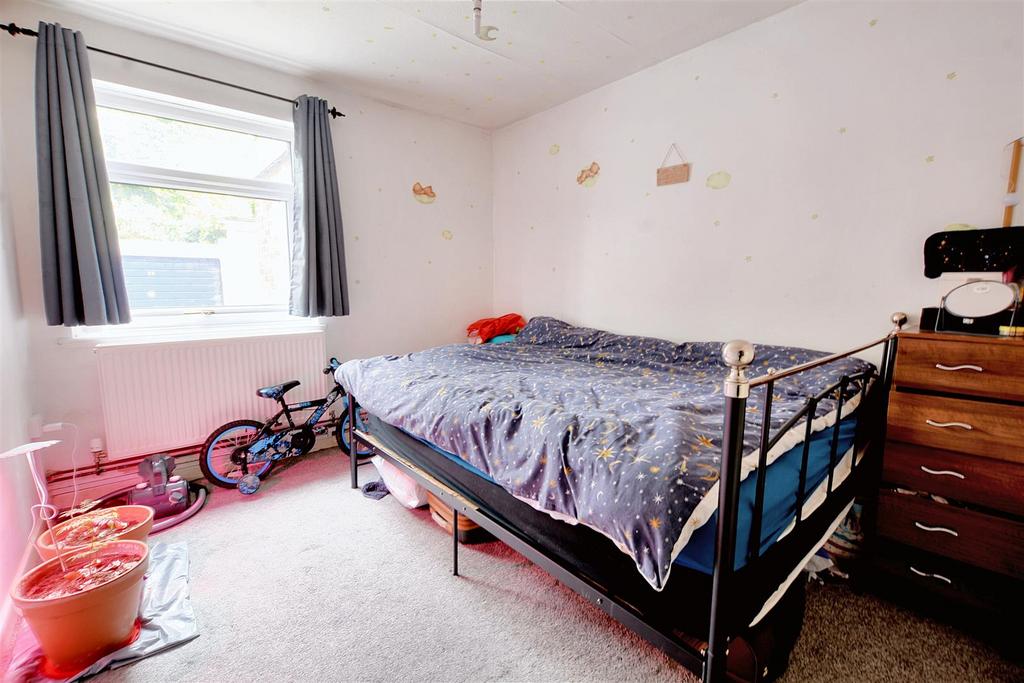 Bedroom 2.jpeg