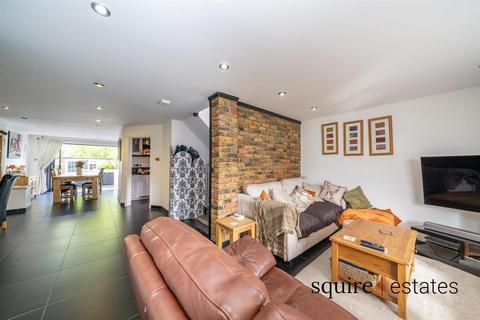4 bedroom detached house for sale, Leverstock Green Road, Hemel Hempstead, HP3