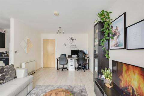 1 bedroom apartment for sale, Oxborough Road, Arnold, Nottingham