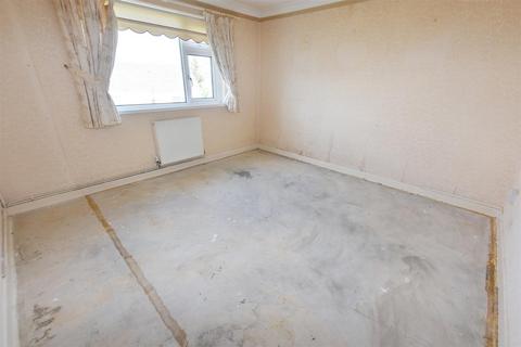 1 Telcarne Close, Connor Downs, Hayle, TR27 5DN