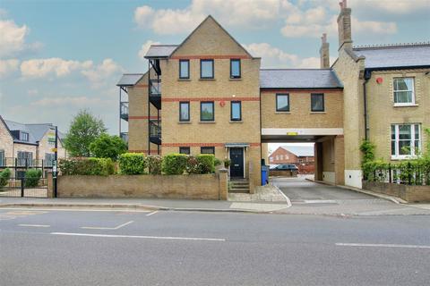 3 bedroom semi-detached house for sale, Cowbridge, Hertford