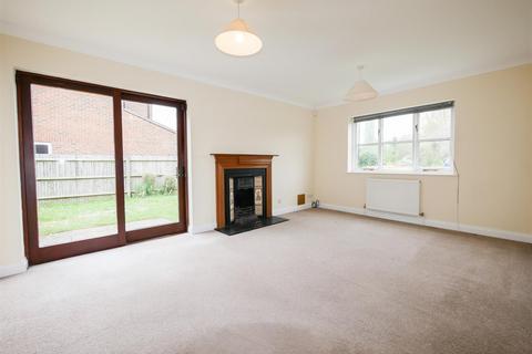 3 bedroom detached house for sale, Newells Close, Stadhampton OX44