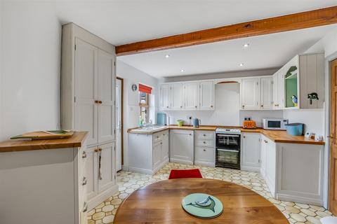 3 bedroom house for sale, Church Street, Addingham LS29