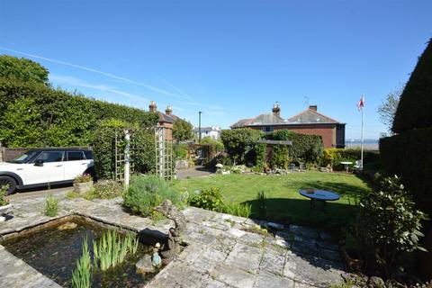 5 bedroom detached house for sale, 200 Yards From Ryde Beach