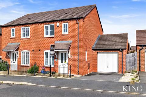 3 bedroom semi-detached house for sale, Chestnut Way, Bidford-On-Avon