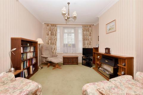 3 bedroom terraced house for sale, York Road, Eastbourne