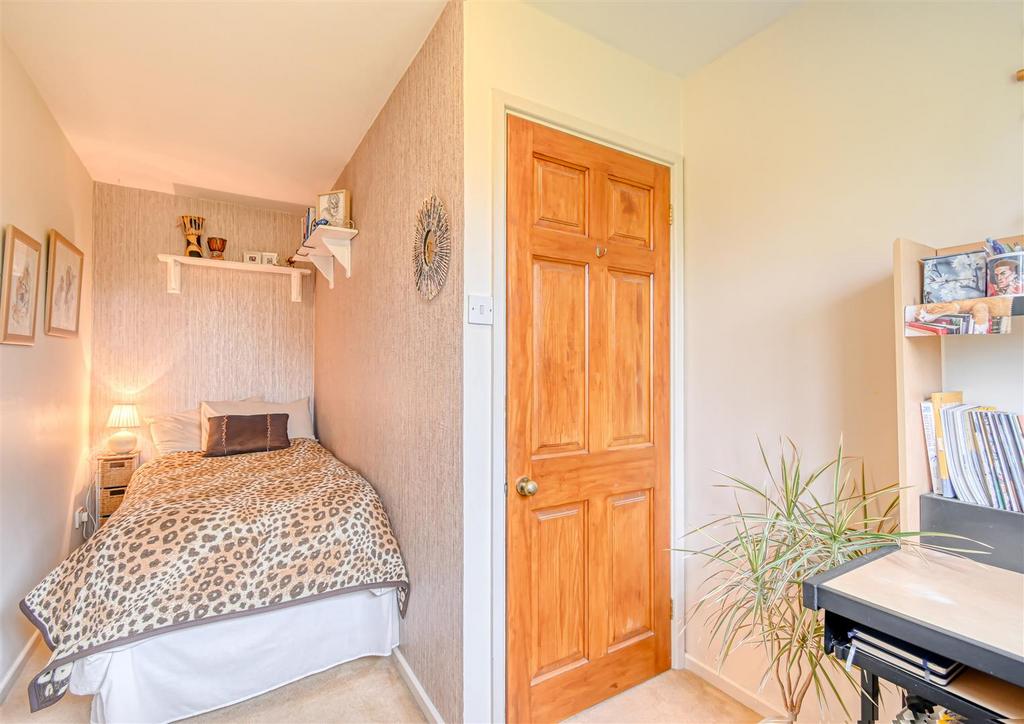27 Greenway Avenue-09.jpg