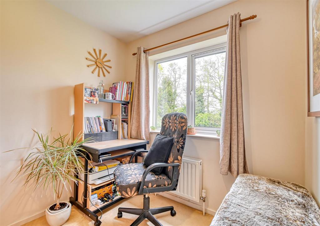 27 Greenway Avenue-10.jpg
